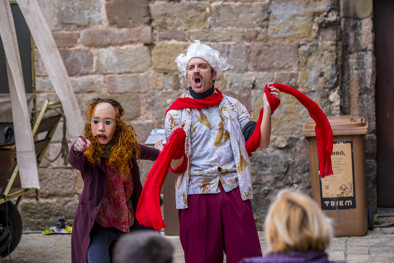 Per què balla en Jan Petit? (carrer) | © Adrià Bosch