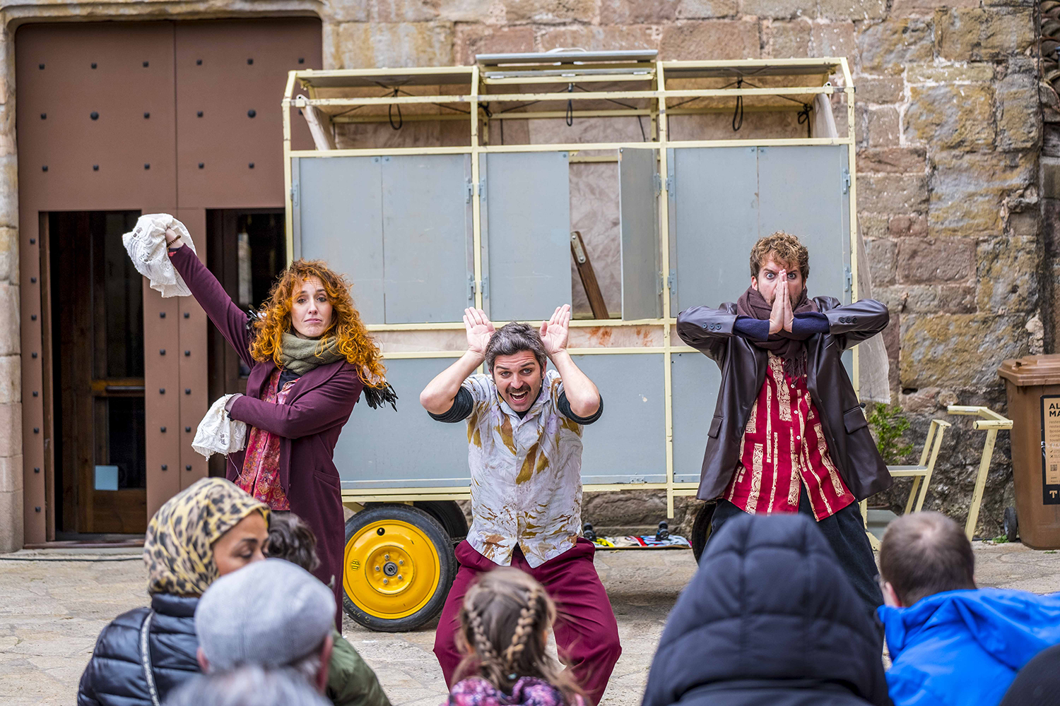 Per què balla en Jan Petit? (carrer) | © Adrià Bosch